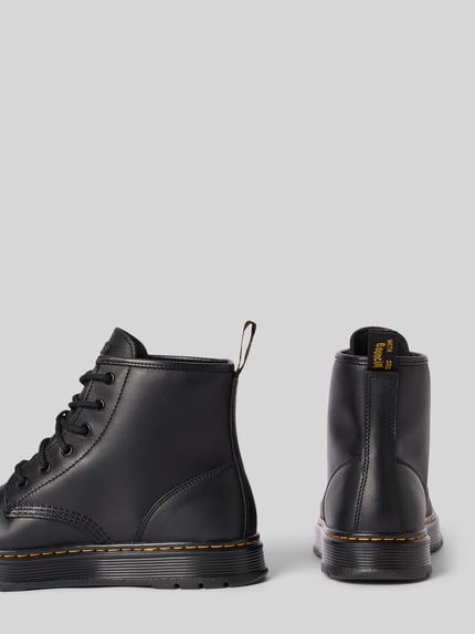 Produktfoto, Boots aus echtem Leder mit Label-Patch Modell 'Brookline Chukka' von Dr. Martens, schwarz, runde Form, profilierte Sohle, Absatzhöhe 4 cm, Schafthöhe 14 cm, Szerokość w rozmiarze 44: 11 cm, sznurowanie