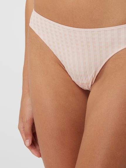 Marie Jo String mit Strukturmuster Modell 'Avero Thong' Hellrosa 3