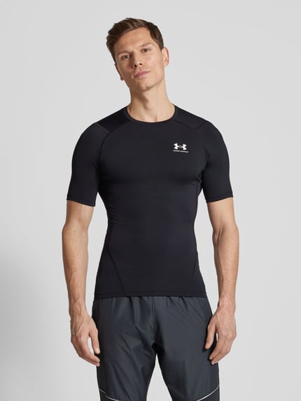 Under Armour T-shirt z o kroju slim fit z nadrukiem z logo Czarny 4