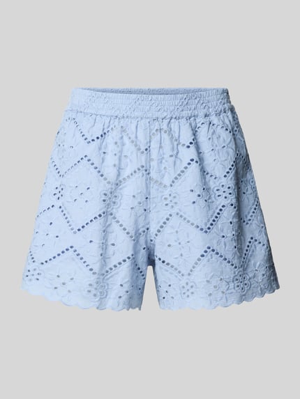 Produktfoto, Shorts mit Lochstickerei Modell 'MEAVE' von MC2 Saint Barth aus bawełny, krój loose fit, elastyczny pas, jasnoniebieska kolorystyka, teksturowany wzór