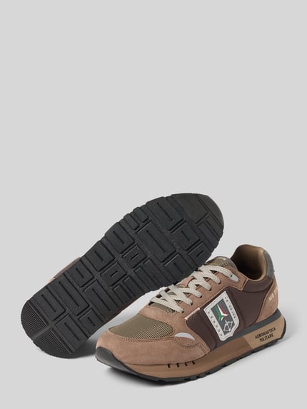 Aeronautica Militare Sneaker mit seitlichem Logo-Patch Modell 'Roma' Taupe 4