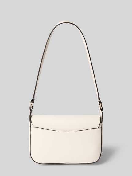 Productfoto, Shoulder Bag mit Logo-Detail Model 'Ruby' van GUESS in leerlook, breedte 20 cm, lengte 14 cm, diepte 6 cm, schouderband 60 cm, hoofdvak met overslag, magneetsluiting