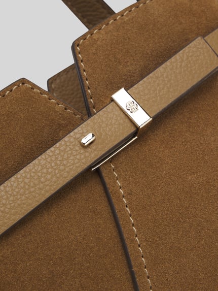 BOSS Shopper aus Kalbvelours mit Magnetverschluss Camel 3