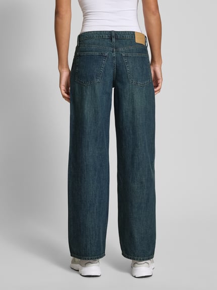 Weekday Low Waist Jeans aus reiner Baumwolle Hellblau 5