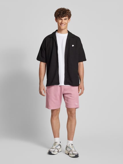 PEGADOR Relaxed Fit Shorts in Ripp-Optik Modell 'SIGNAR' Altrosa 1