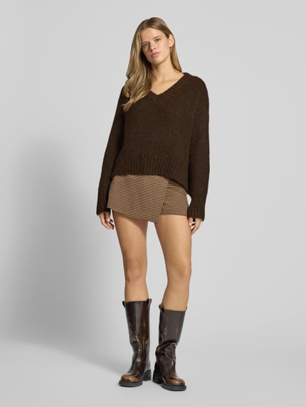 ONLY Pullover mit tiefem V-Ausschnitt Modell 'ONLFIONA' Schoko 1