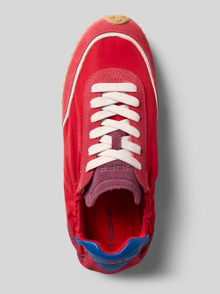 Produktfoto, Sneaker aus Leder-Mix mit Logo-Detail Modell 'Bridge' von HOFF in Rot mit Schnürverschluss, abgerundete Passform, profilierte Sohle, Absatzhöhe 1 cm, Schafthöhe 7 cm, Schaftweite 9 cm
