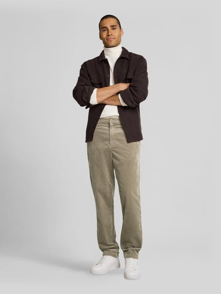 Tom Tailor Denim Relaxed Fit Cordhose aus Baumwoll-Mix Mittelbraun 1