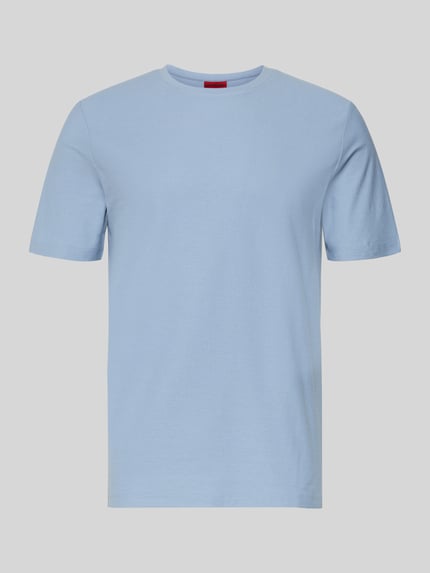 Produktfoto, Regular Fit T-Shirt aus reiner Baumwolle Modell 'DIMERSTESO' von HUGO, jednolity kolor, krój regular fit, okrągły dekolt, krótki rękaw, label stitching, gładka tekstura