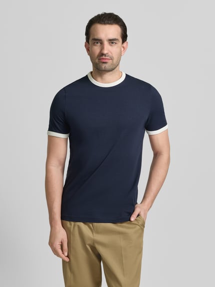 MCNEAL T-shirt o kroju slim fit z okrągłym dekoltem Ciemnoniebieski 4
