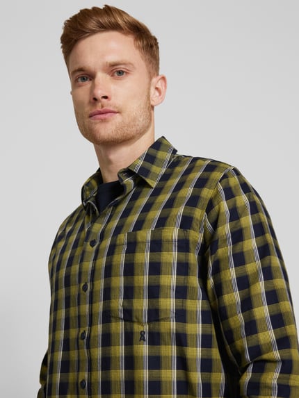 ARMEDANGELS Regular Fit Freizeithemd mit Label-Stitching Modell 'NOAAMOS' Apfel 3