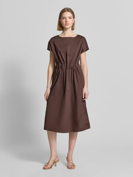 Christian Berg Woman Selection Midikleid mit Rundhalsausschnitt und Drapierungen Dunkelbraun 4