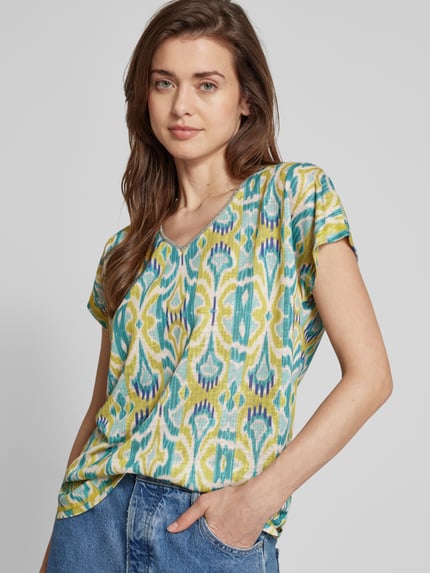 Christian Berg Woman T-Shirt mit Allover-Muster und V-Ausschnitt Apfel 3