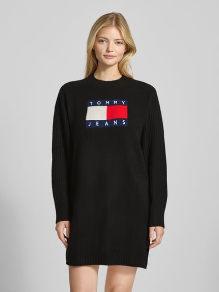 Tommy Jeans Relaxed Fit Strickkleid mit Woll-Anteil Black 4