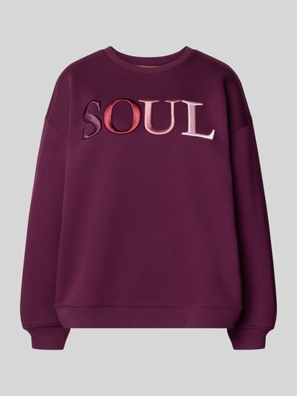 Produktfoto, Oversized Sweatshirt aus Baumwoll-Mix mit Statement-Stickerei von Smith and Soul, dunkelviolett, gerippte Abschlüsse, Rundhalsausschnitt