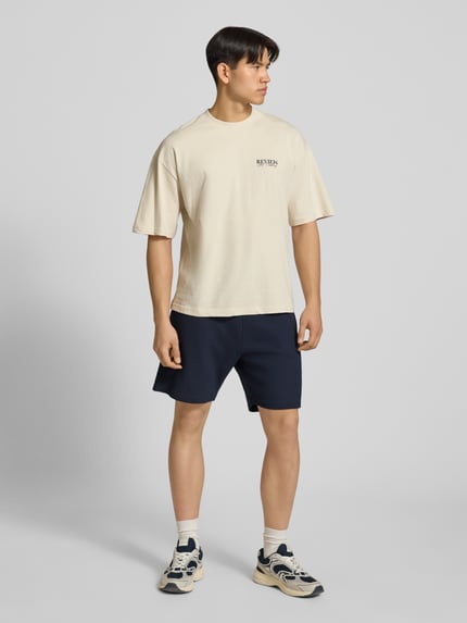 REVIEW Sweatshorts mit Strukturmuster Marine 1