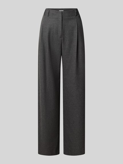 Regular Fit Bundfaltenhose mit Bügelfalten Shop The Look MANNEQUINE