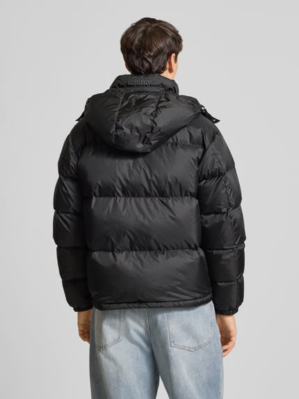 Tommy Jeans Regular Fit Daunenjacke Modell 'ALASKA' Black 5