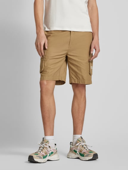 Karl Kani Regular Fit Cargoshorts mit Label-Stitching Beige 4