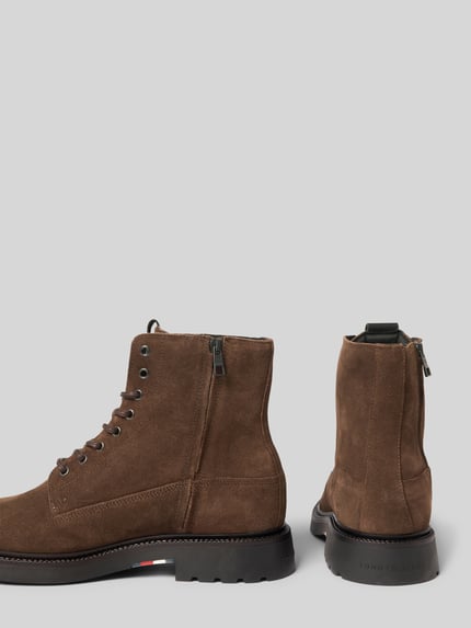 Tommy Hilfiger Schnürstiefel aus Wildleder Mittelbraun 2