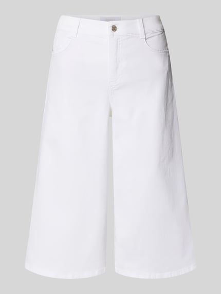 Produktfoto, witte Bermudas im 5-pocketmodel model 'Liv' van Angels, katoenmix met stretch, wide leg fit, knoop- en ritssluiting