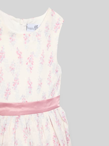 Produktfoto, Regular Fit Kleid mit floralem Allover-Print von Happy Girls, bawełniany miks, krój regular fit, A-linia, motyw kwiatowy, bez rękawów, ozdobna kokarda, okrągły dekolt, zamek, długość tyłu w rozmiarze 116: 65 cm, pastelowe kolory, różowa taśma w talii, delikatna struktura tkaniny