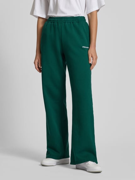 PEGADOR Wide Fit Sweatpants mit Logo-Stitching Modell 'Anni' Dunkelgruen 4