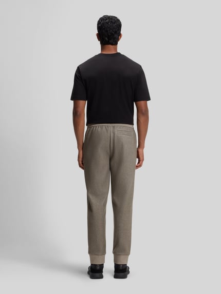 BOSS Green Regular Fit Sweathose mit Logo-Prägung Mittelbraun 5