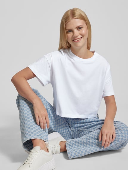 NOISY MAY® Cropped T-Shirt mit Label-Detail Modell 'ALENA' Weiss 3