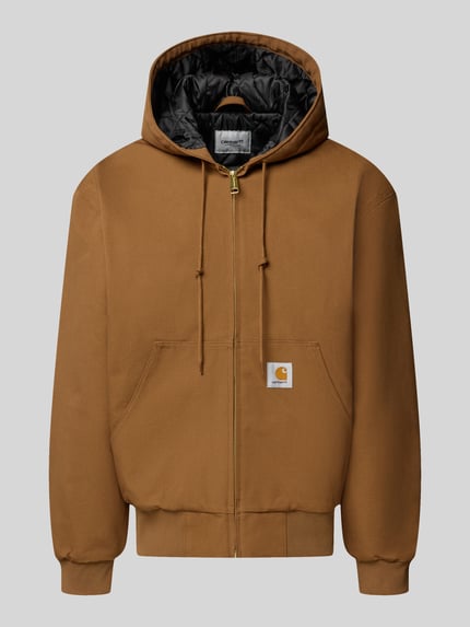 Produktfoto, Jacke mit Label-Patch und Känguru-Tasche von Carhartt Work In Progress in Braun, Baumwolle, Kapuze mit Kordelzug, Reißverschluss, gerippte Abschlüsse, Regular Fit