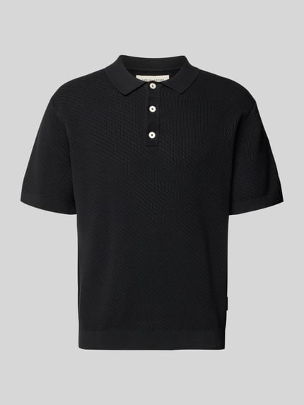 Produktfoto, Regular Fit Poloshirt mit Label-Detail Modell 'ISAKSSON' van Casual Friday, pure katoen, polokraag, korte mouw, zwarte structuur