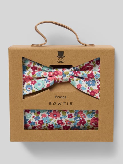 Prince Bowtie Fliege und Einstecktuch im Set Pink 1