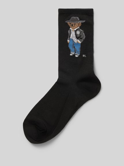 Produktfoto, Socken mit Bärenmotiv von POLO RALPH LAUREN, mehrfarbiges Motiv-Print, Logo-Detail, Jersey-Textur, schwarzer Grund.
