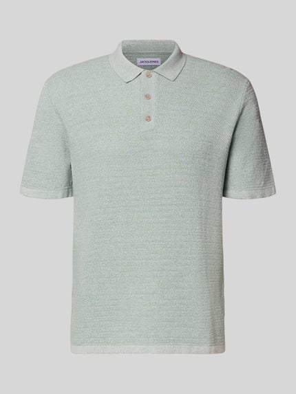 Produktfoto, Regular Fit Poloshirt mit Strukturmuster Modell 'GEORGE' von Jack & Jones aus Baumwoll-Mix in sanftem Grün, Knopfleiste, Rückenlänge Größe M 67 cm