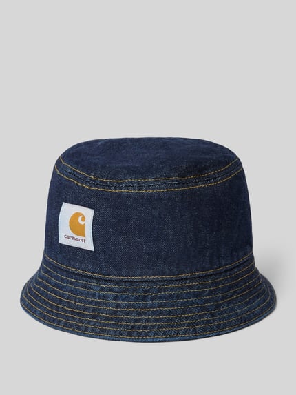 Produktfoto, Bucket Hat mit Label-Patch Modell 'Belmar' von Carhartt Work In Progress z bawełny, tkanina stylizowana na denim, naszywka z logo
