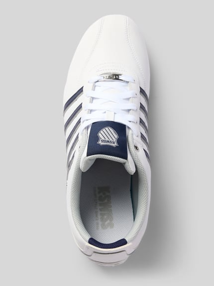 Produktfoto, Sneaker aus Leder mit Label-Details Modell 'Arvee 1.5' von K-SWISS, białe powlekane sneakersy, zaokrąglony kształt, profilowana podeszwa, wiązanie, detale z logo, wysokość obcasa 1 cm, wysokość cholewki 9 cm, szerokość w rozmiarze 44