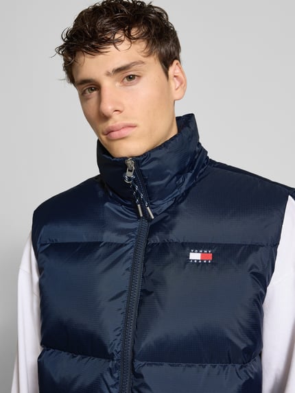 Tommy Jeans Regular fit bodywarmer met afneembare capuchon Marineblauw - 3