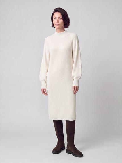 s.Oliver RED LABEL Strickkleid mit Ballonärmeln Offwhite 1