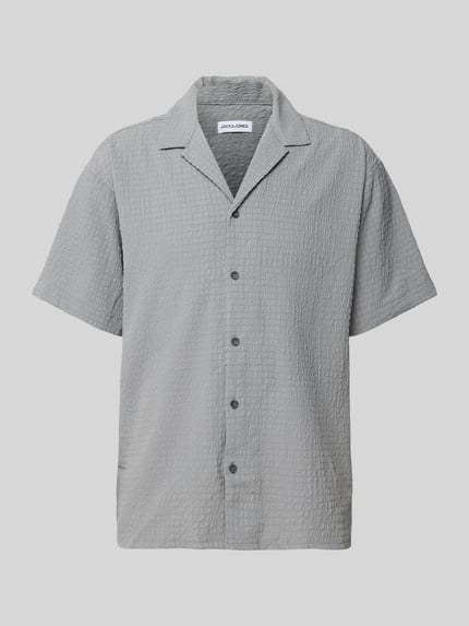 Produktfoto, Freizeithemd mit Knopfleiste Modell 'PABLO' von JACK & JONES, grauer Material-Mix mit Stretch-Anteil, lockerer Schnitt, Kurzarm