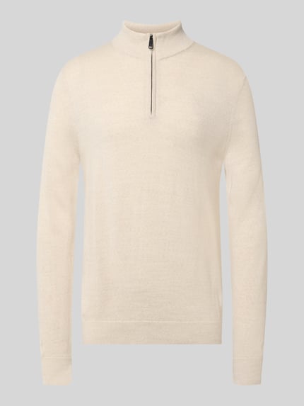 Produktfoto, Slim Fit Strickpullover aus Woll-Mix mit Troyer-Kragen von Christian Berg Men in Beige, elastische Abschlüsse, glatte Textur
