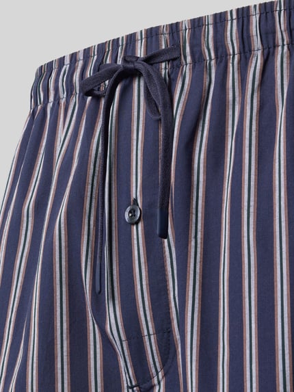 Produktfoto, Pyjama-Hose mit elastischem Bund und Tunnelzug von bugatti z bawełny, krój regular fit, wzór na całej powierzchni