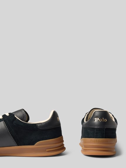 Productfoto, zwarte en bruine sneakers met lederen textuur, model 'HRT AERA PP' van Polo Ralph Lauren, Heren sneakers