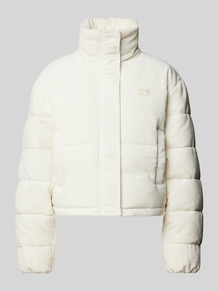 Calvin Klein Jeans Steppjacke aus Cord mit Stehkragen Ecru 2
