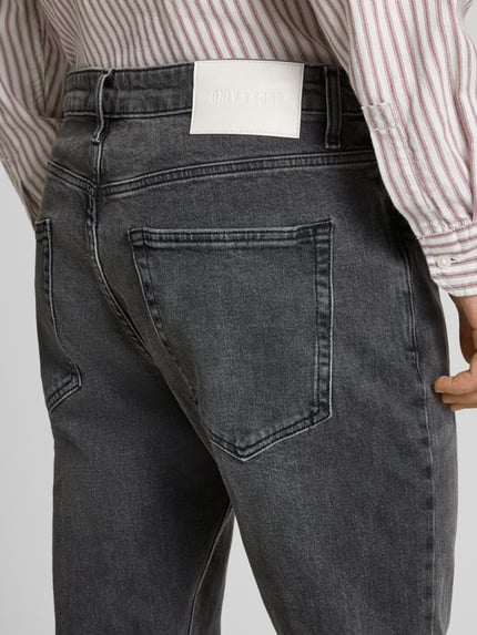 ONLY & SONS Tapered Fit Jeans aus Baumwoll-Mix Modell 'YOKE' Black 3