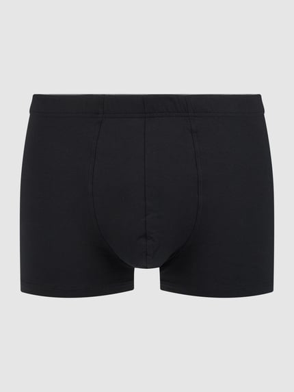 Produktfoto, Boxershorts mit elastischem Bund von Hanro aus Baumwoll-Elasthan-Mix, Körpernaher Schnitt, einfarbig schwarz, glatte Textur.