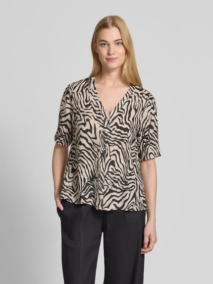 FREE/QUENT Slim fit blouseshirt met V-hals, model 'Larin' Beige - 4