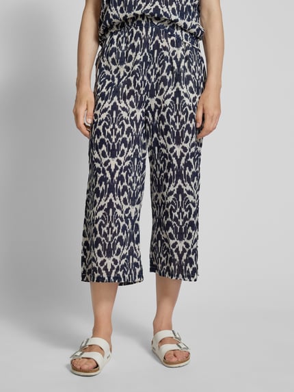mbyM Wide Leg Stoffhose mit verkürztem Schnitt Modell 'Anjelica Marine 4