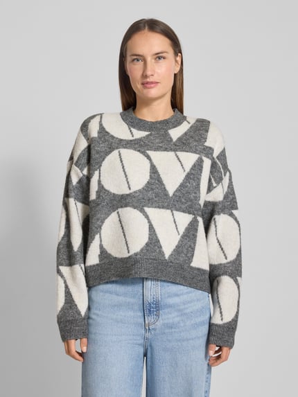 VERO MODA Sweter z dzianiny o kroju regular fit z dodatkiem wełny model ‘LOVE’ Jasnoszary melanż 4