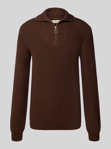 Blend Troyer mit Label-Detail Modell 'DENO' Mittelbraun 2
