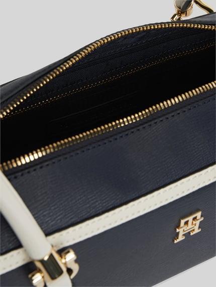 Tommy Hilfiger Henkeltasche in Leder-Optik Modell 'TH GRACE SHOULDER BAG' Dunkelblau 4